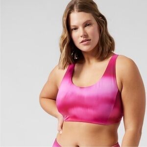 ATHLETA Malibu A-C Swim Top with a Scoop Neck